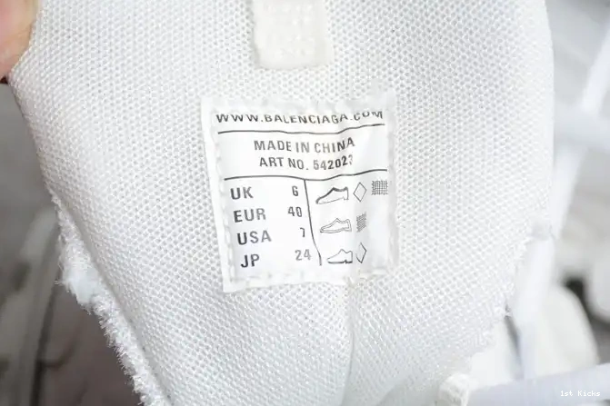 1st Kicks 6 Jordan CT8529-600 Toro Air 0601